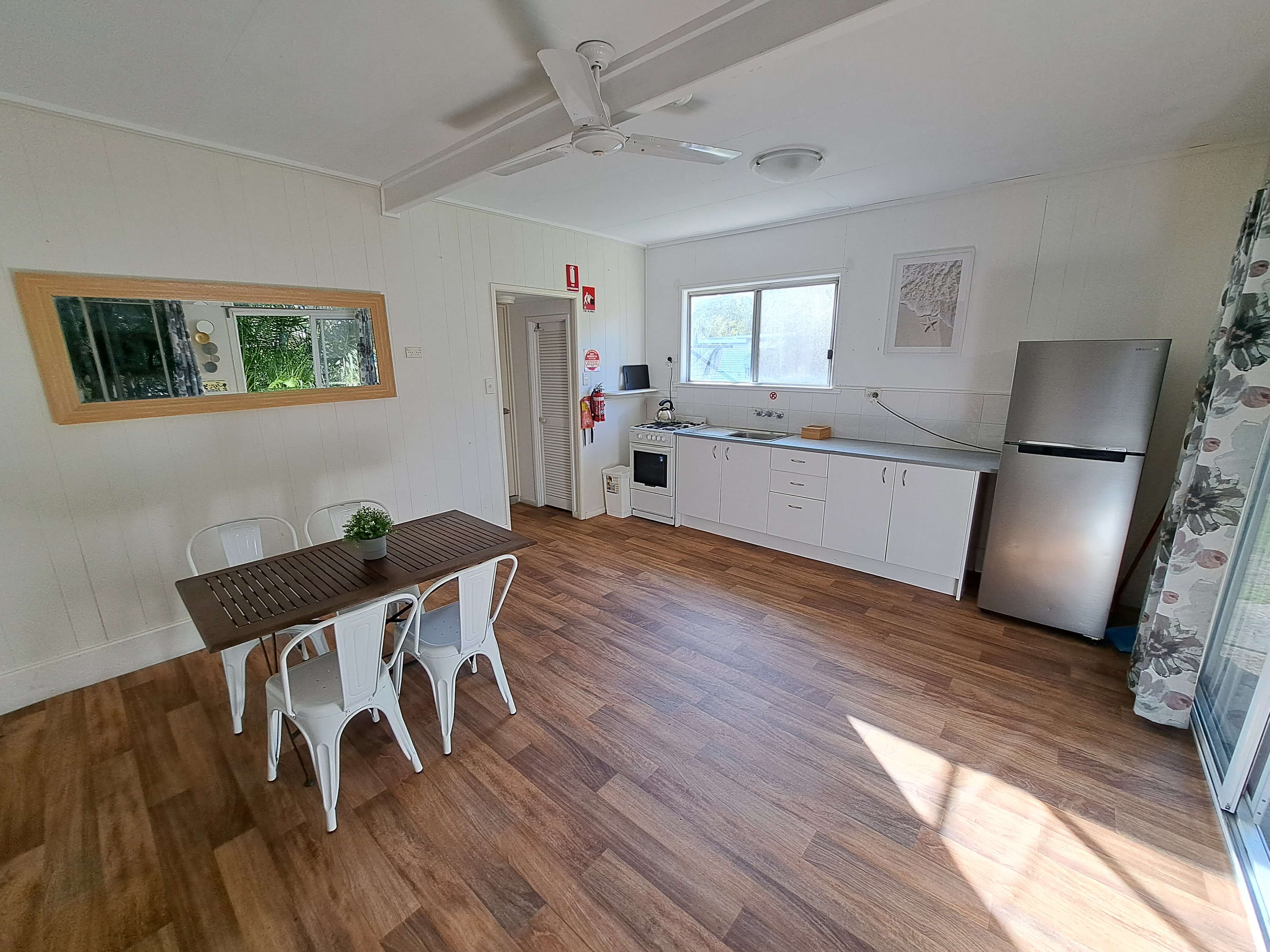 Dining Areas in the 2 bedroom holiday units at Castaways